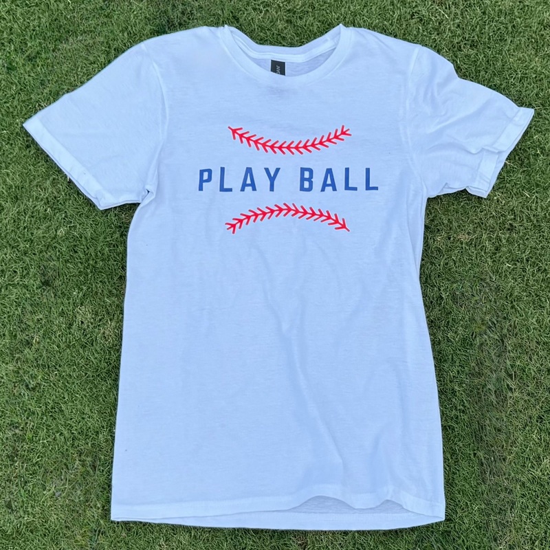 White Play Ball T-shirt|XS|S|M|L