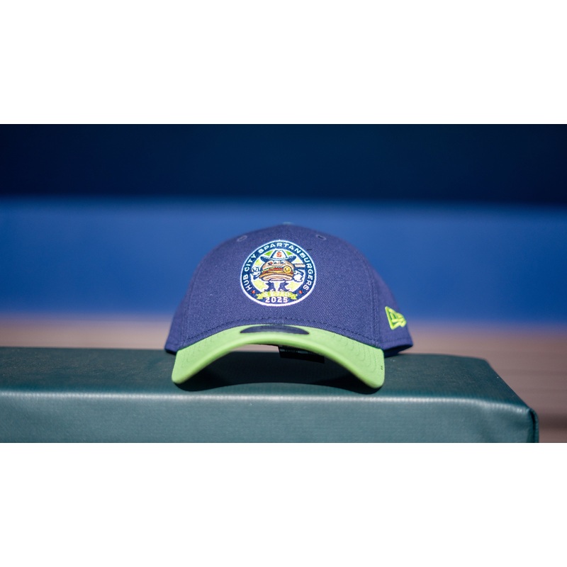 3930 New Era Nvy/Green Round Logo Fitted Hat