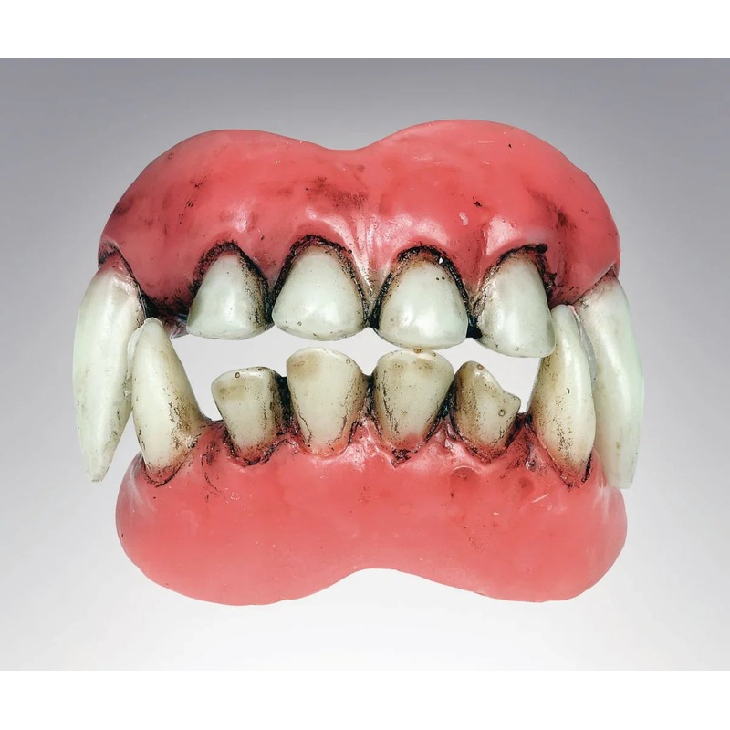 Demon Teeth | 1ct