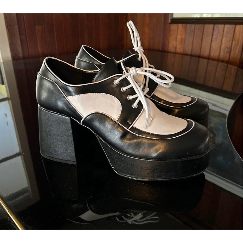 SHOE RENTAL – Z413 Men’s Black/White Men’s Platform Shoes Size Medium 10-11