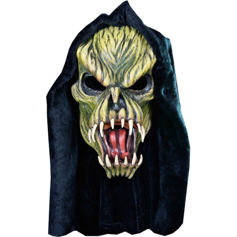 Zagone Studios Classic Collection – Fang Face Version 2 Mask